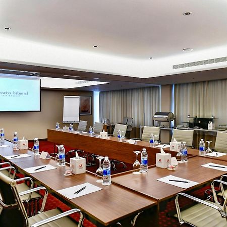 Swiss-Belhotel Seef Bahrain Al-Manamah Bagian luar foto