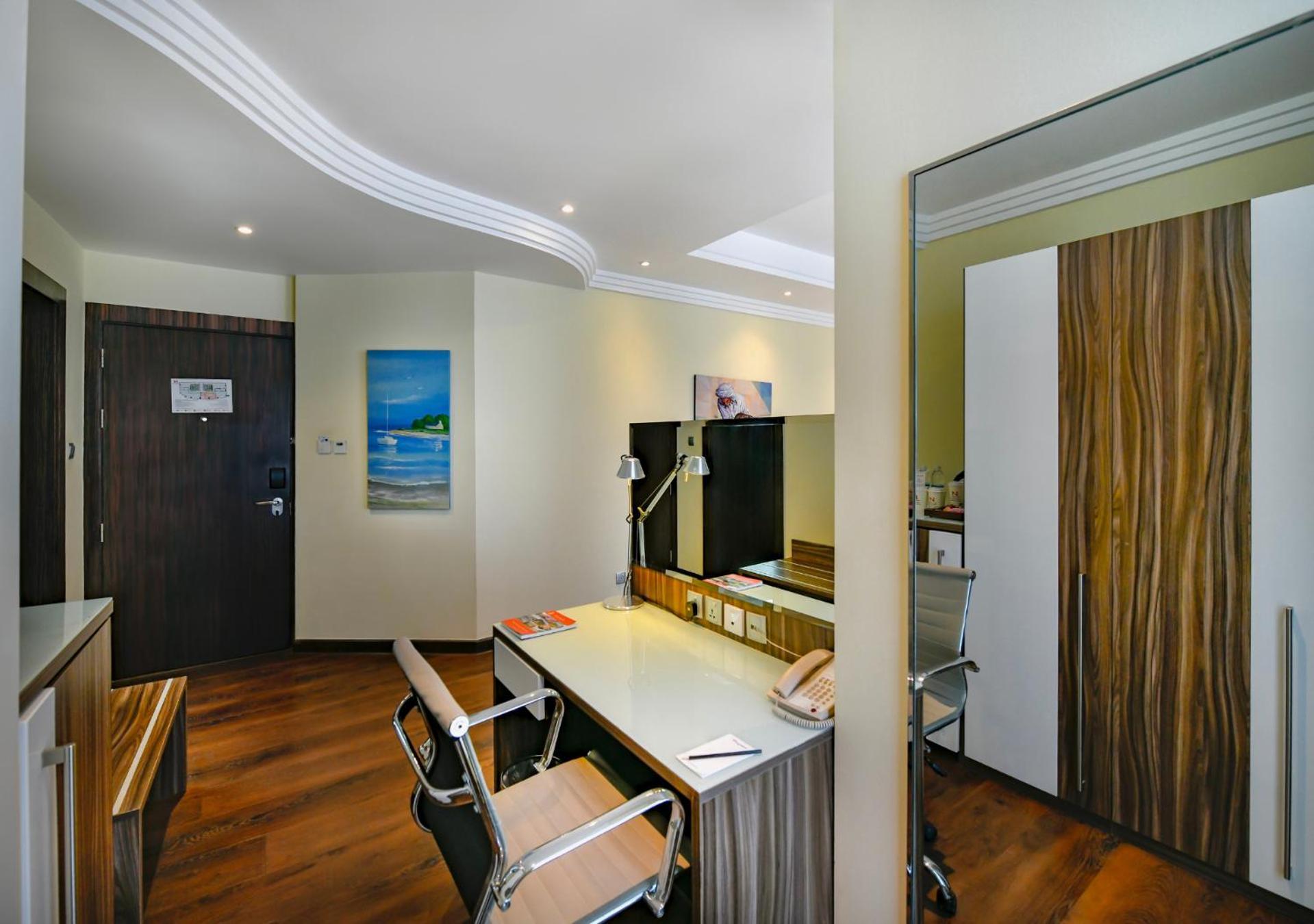 Swiss-Belhotel Seef Bahrain Al-Manamah Bagian luar foto