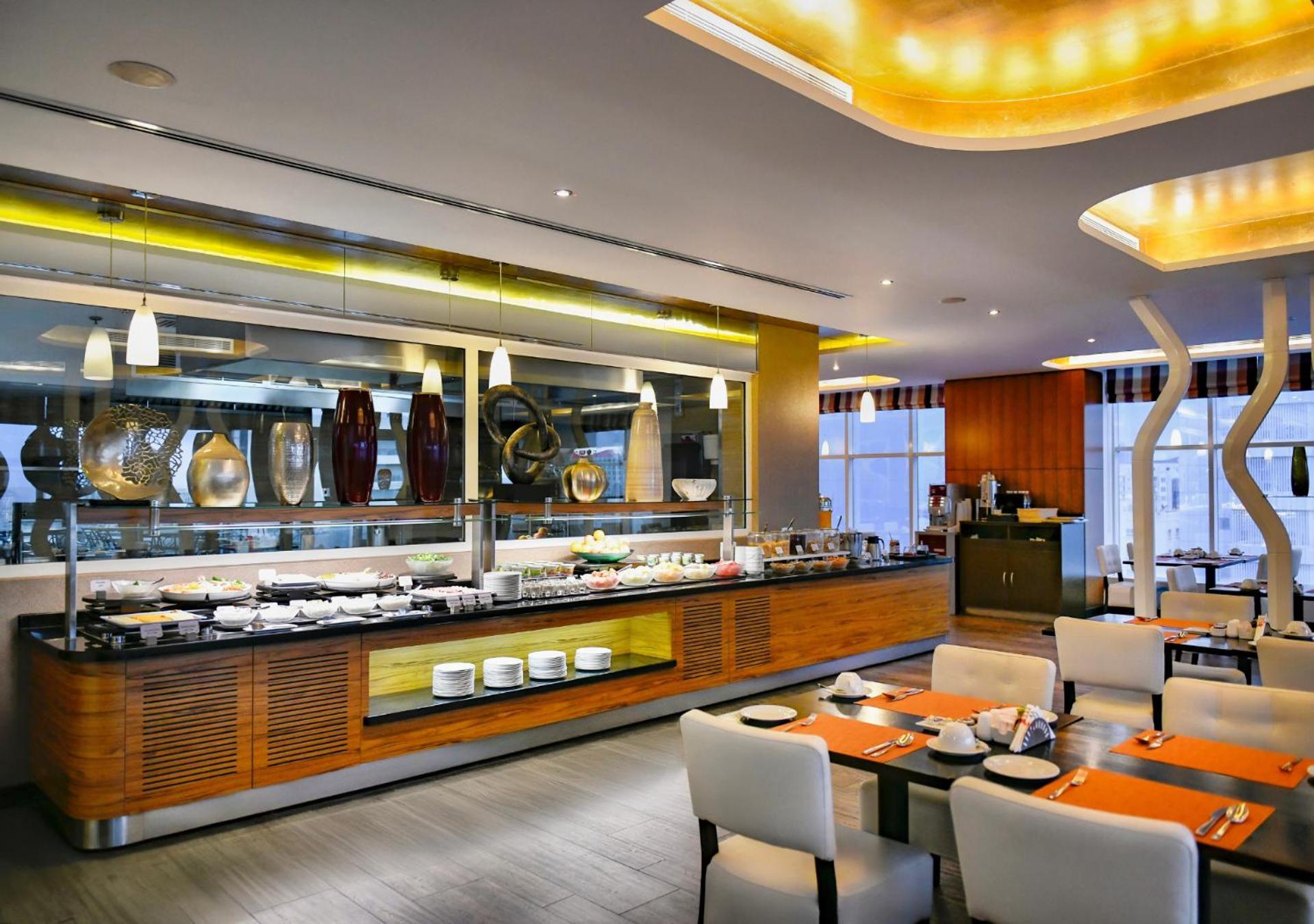 Swiss-Belhotel Seef Bahrain Al-Manamah Bagian luar foto